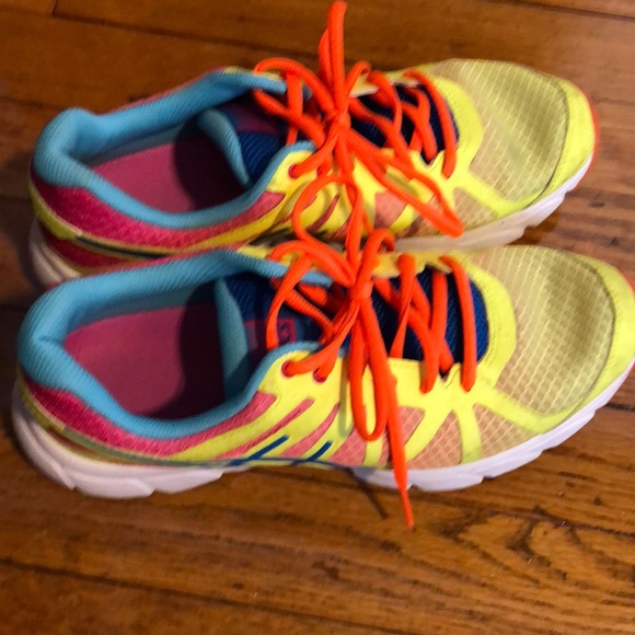 Bright gel ASICS - Picture 2 of 3